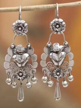 Bohemian National Wind Autumn Winter Pendant Tasseled Silvertone Earrings